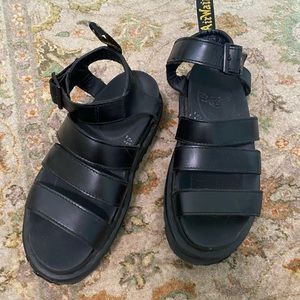Dr Martens Blaire Brando straps sandal